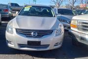 $8500 : 2012 Altima 2.5 S thumbnail