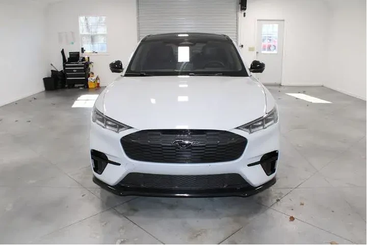 $33668 : Ford Mustang Mach-E 2023 AWD image 3