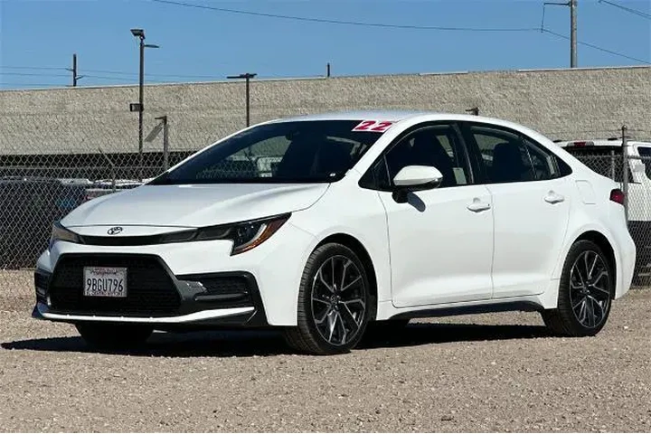 $21800 : Toyota Corolla 2022 SE 4dr S image 9