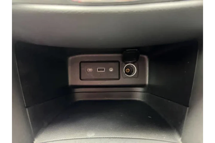 $1 : 2021 Equinox LT image 3