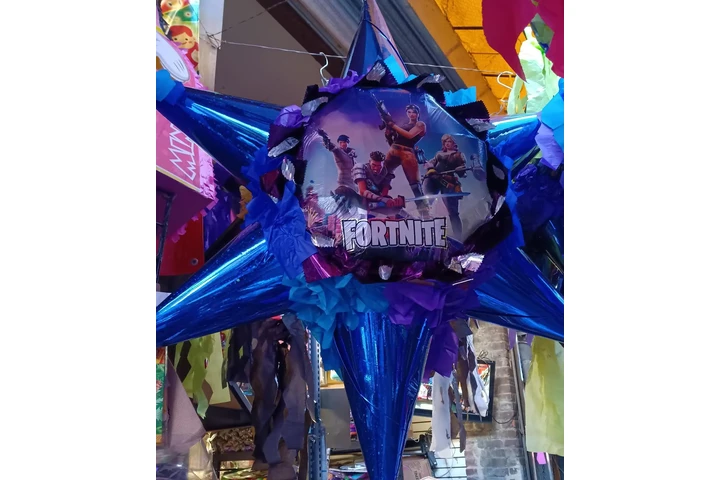 Piñatas Personalizadas image 9