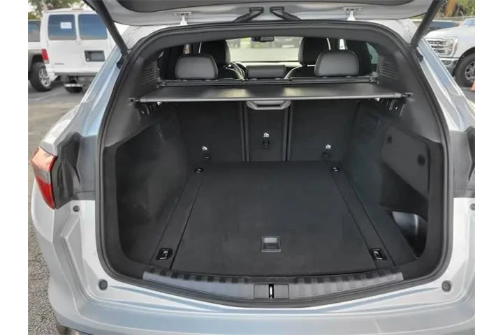 Alfa Romeo Stelvio 2022 AWD image 6