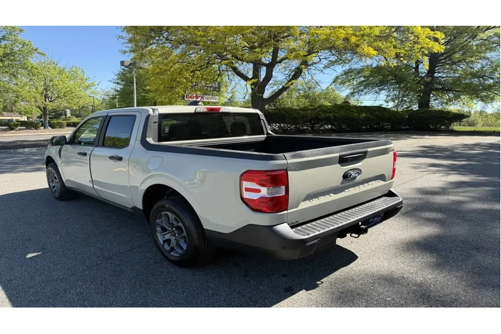 $31985 : Ford Maverick 2025 AWD XLT 4 image 4