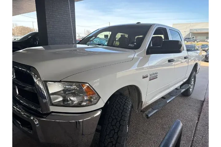 $27259 : Ram 2500 2017 4x4 Tradesman image 2