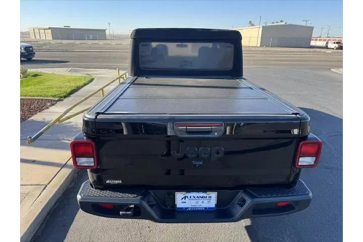 $22799 : Jeep Gladiator 2020 4x4 Spor image 7