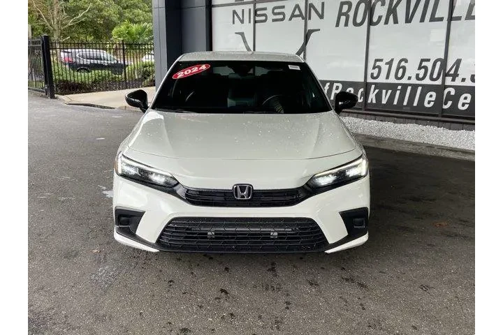 Honda Civic 2024 Sport 4dr S image 3