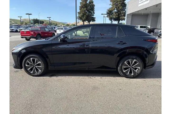 $39950 : Lexus RZ 450e 2025 AWD Premi image 2
