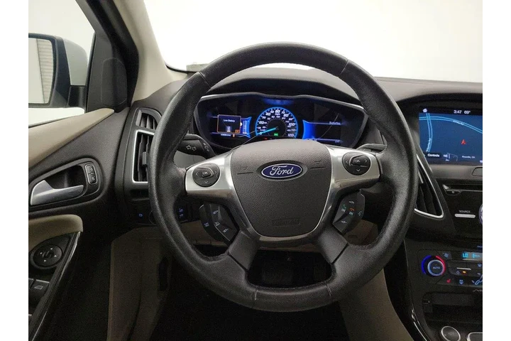$12599 : Ford Focus 2017 Electric 4dr image 10