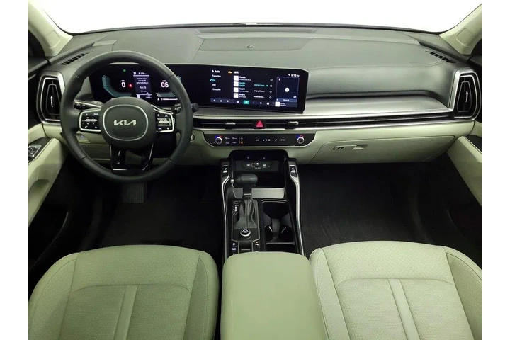 $33998 : Kia Sorento 2025 S 4dr SUV image 9