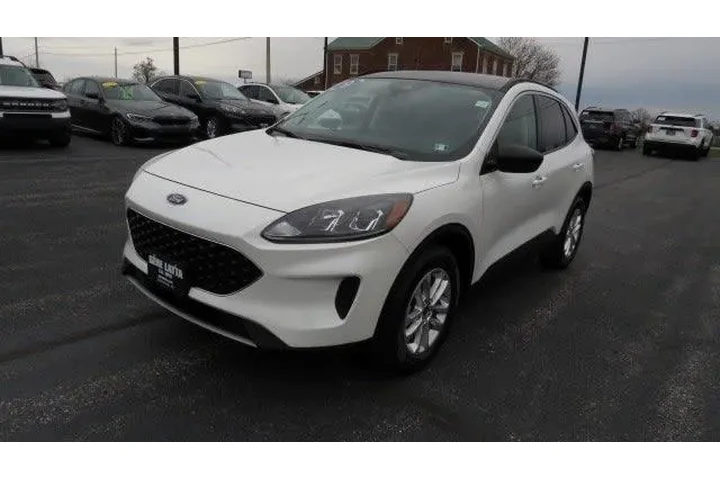 $24179 : Ford Escape 2022 AWD SE 4dr image 3