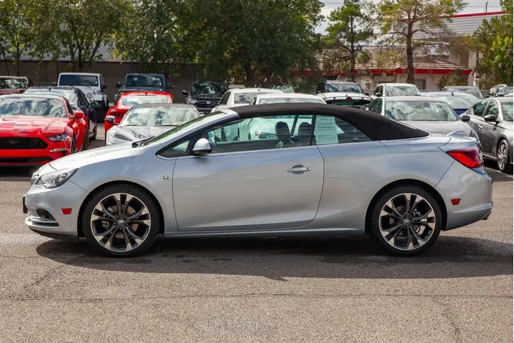 $14950 : 2016 Cascada Premium image 8
