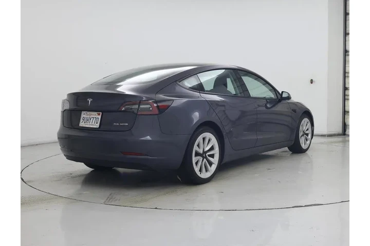 $27998 : Tesla Model 3 2021 AWD Long image 8