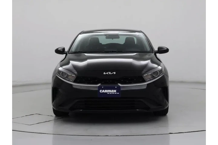 $16998 : Kia Forte 2023 LXS 4dr Sedan image 5