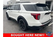 $38990 : Ford Explorer 2023 AWD ST 4d thumbnail