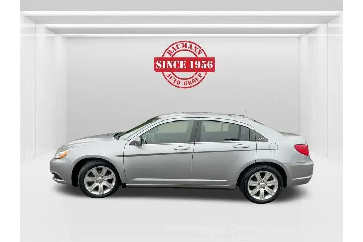 $3800 : Chrysler 200 2013 LX 4dr Sed image 9