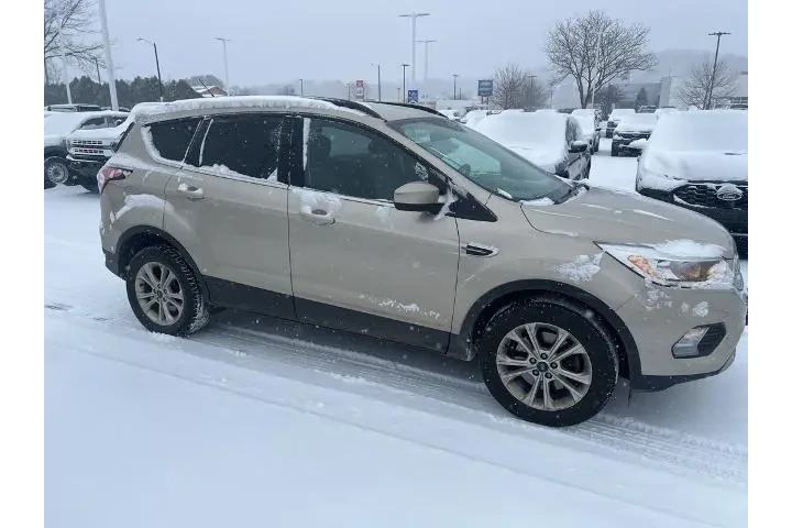$10000 : Ford Escape 2018 AWD SE 4dr image 3