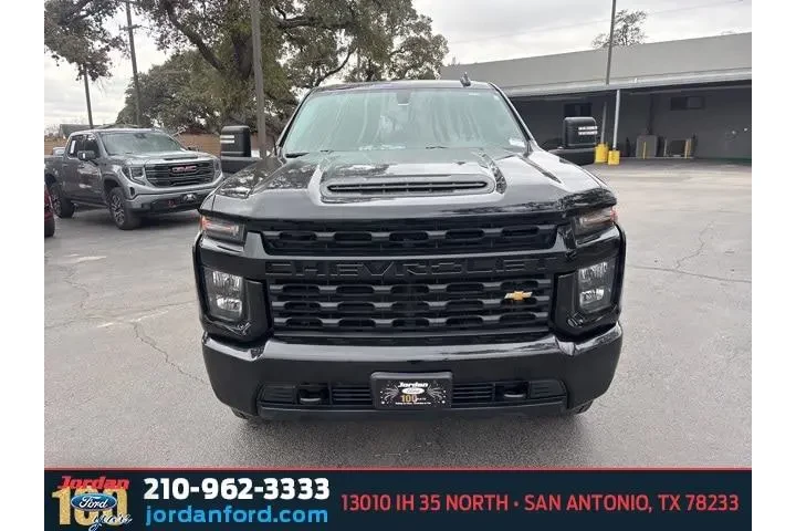 $32994 : Chevrolet Silverado 2500HD 2 image 2