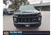 $32994 : Chevrolet Silverado 2500HD 2 thumbnail