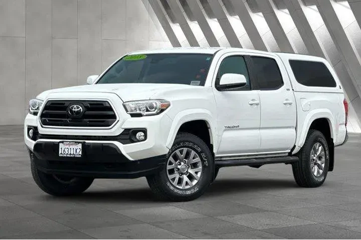 $28900 : Toyota Tacoma 2018 4x2 TRD O image 2