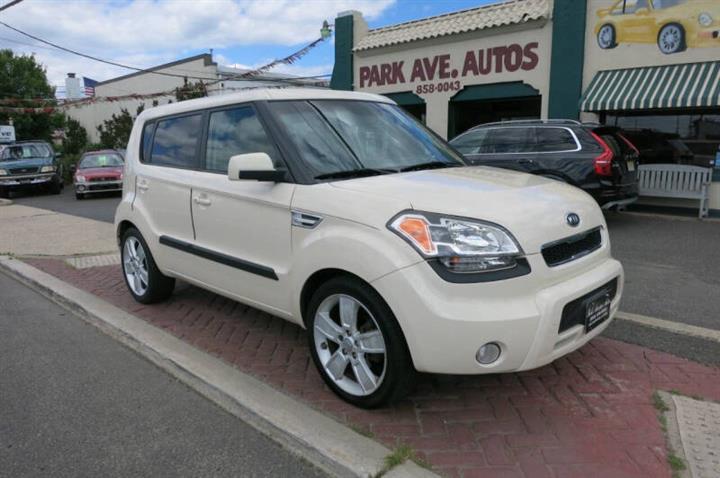 $6995 : 2011 Soul ! image 2