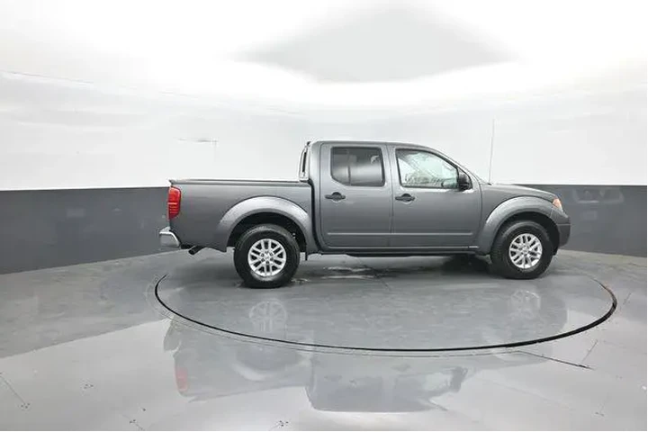 $13934 : Nissan Frontier 2016 4x4 S 4 image 8
