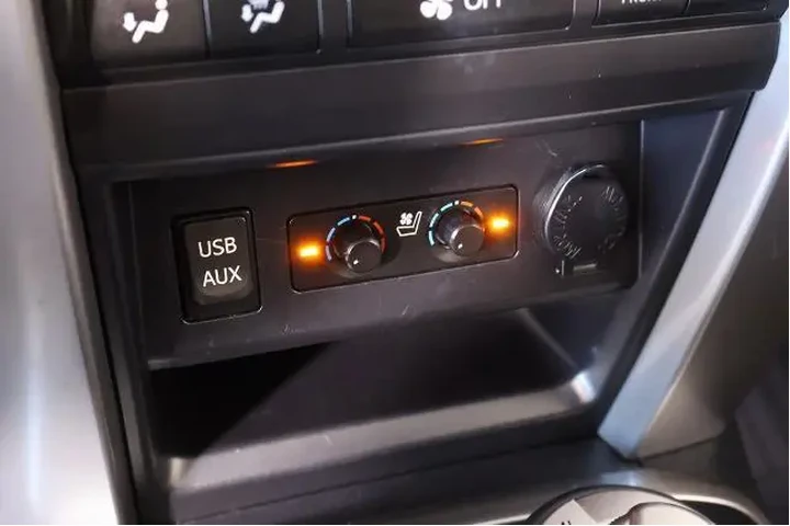 $21019 : Toyota 4Runner 2016 AWD Limi image 8