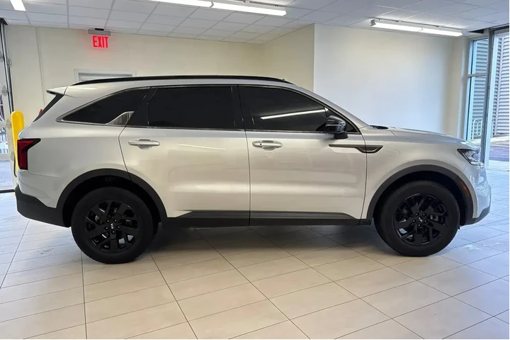 $22971 : Kia Sorento 2021 AWD S 4dr S image 3