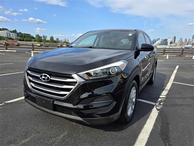 $12495 : 2018 HYUNDAI TUCSON image 5