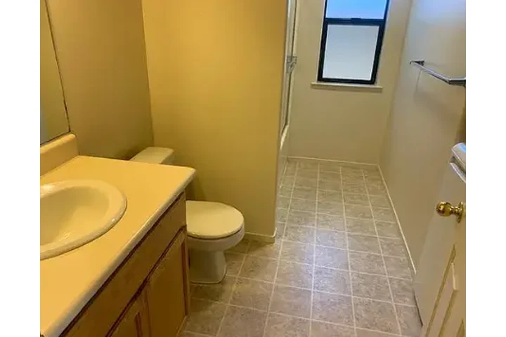 $1100 : Dentro dellavadero de El Monte image 7