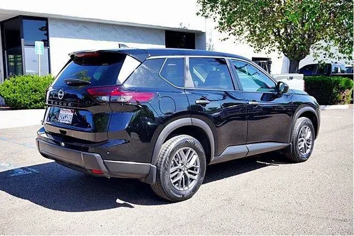 $24959 : Nissan Rogue 2025 S 4dr Cros image 8