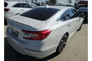 $21800 : Honda Accord 2019 Sport 4dr thumbnail