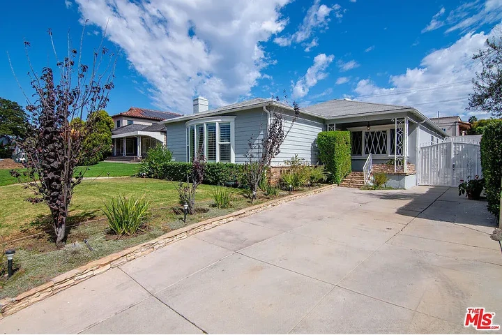 $1500 : 3 Beds Beautiful Home image 1