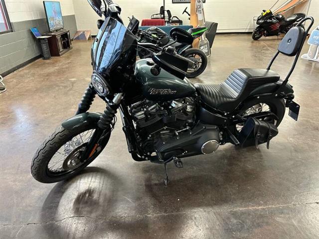 $11985 : 2020 Harley-Davidson SOFTAIL image 9