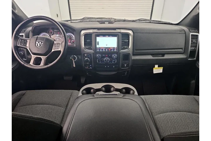 $31998 : Ram 1500 Classic 2021 4x4 Wa image 9