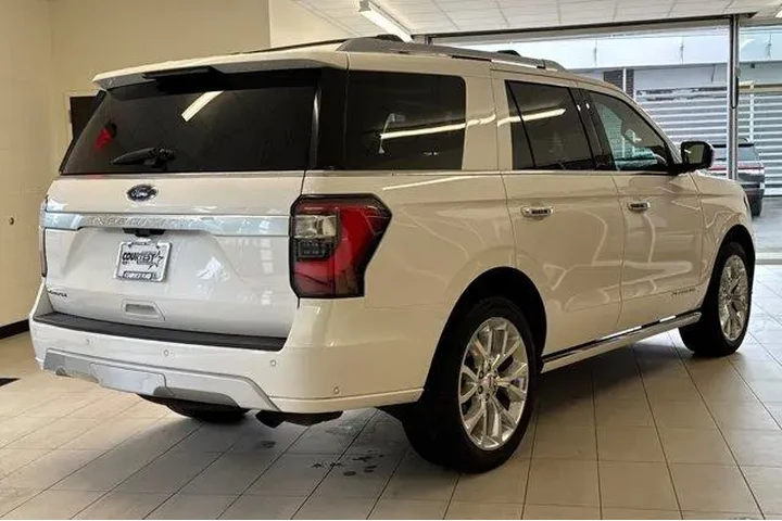 $30785 : Ford Expedition 2019 4x4 Pla image 4