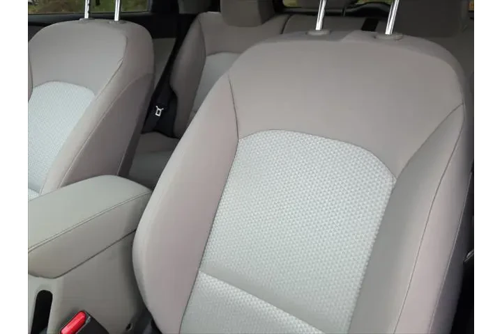 $14990 : Kia Soul 2021 LX 4dr Crossov image 9