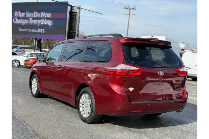 $15995 : 2015 Sienna XLE Premium 8-Pas image 8