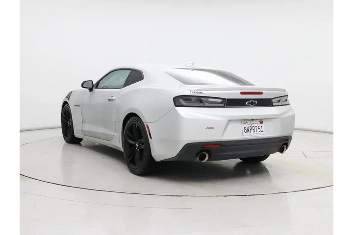 $25998 : Chevrolet Camaro 2018 LT 2dr image 2