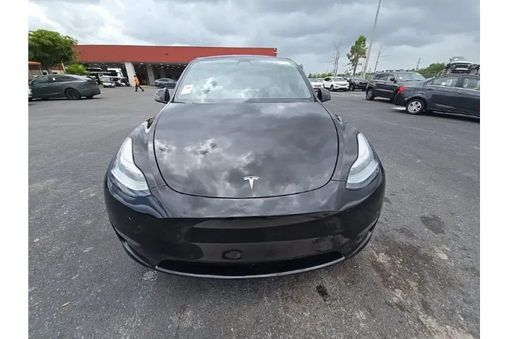 $24990 : Tesla Model Y 2020 AWD Long image 2