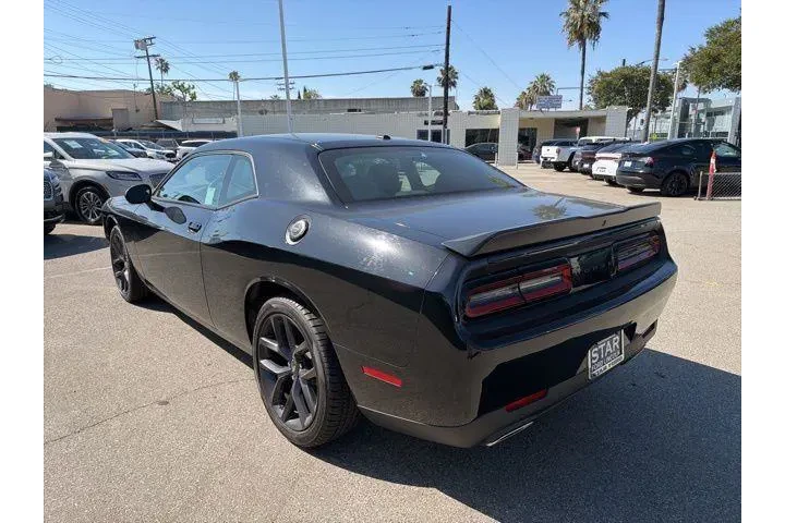 $28995 : Dodge Challenger 2023 SXT 2d image 5
