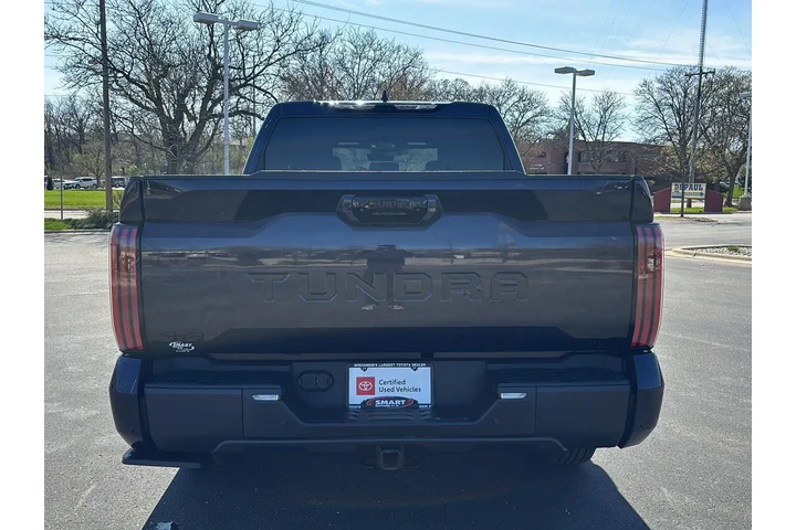 $53997 : 2025 Tundra Limited image 7