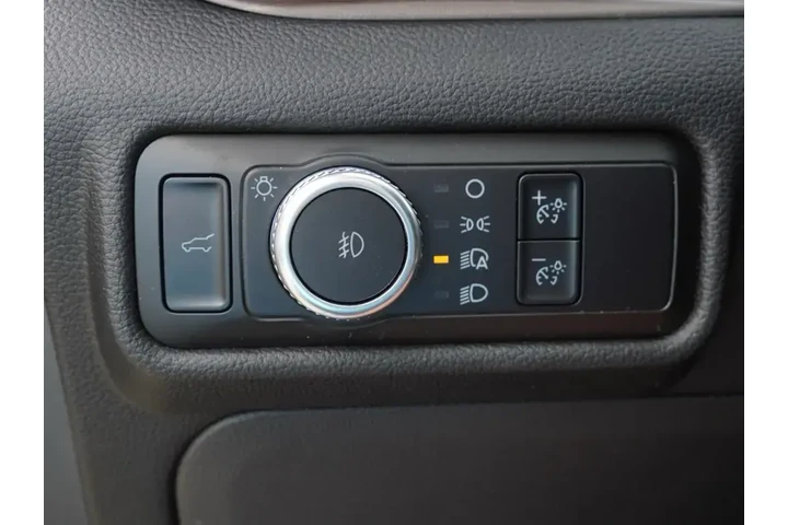 $27252 : Ford Explorer 2023 Limited 4 image 9