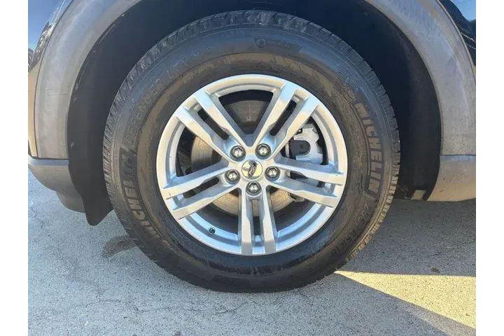 $18995 : Ford Explorer 2020 XLT 4dr S image 10