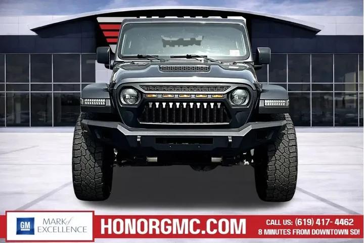 $39652 : Jeep Gladiator 2022 4x4 Moja image 2