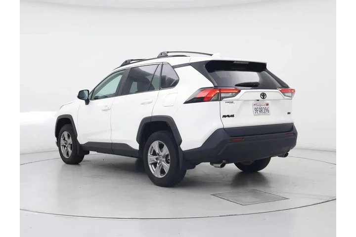 $31998 : Toyota RAV4 2023 XLE 4dr SUV image 2