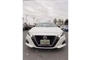 $11995 : 2019 Altima 2.5 SR thumbnail