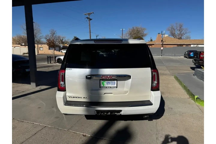 2016 GMC Yukon XL Denali 4WD image 6