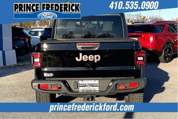 $39988 : Jeep Gladiator 2023 4x4 Moja image 4