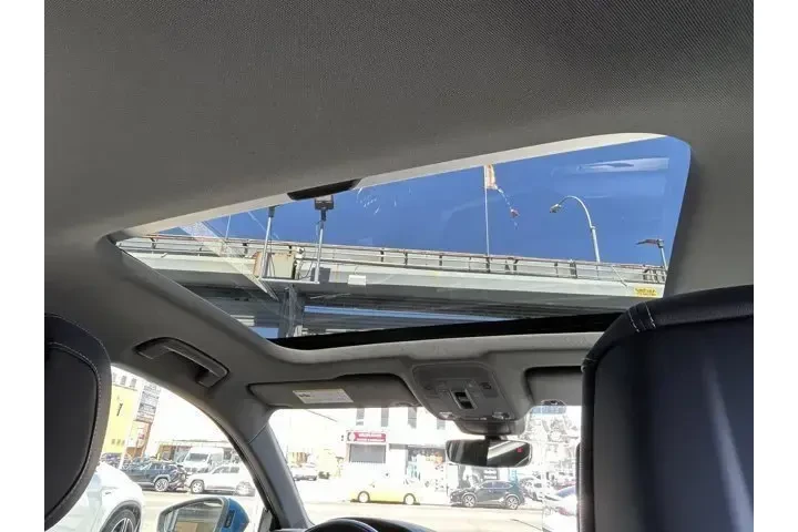 $18799 : Audi A3 2023 Premium 40 TFSI image 9