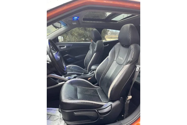$6995 : 2015 Veloster Turbo image 9